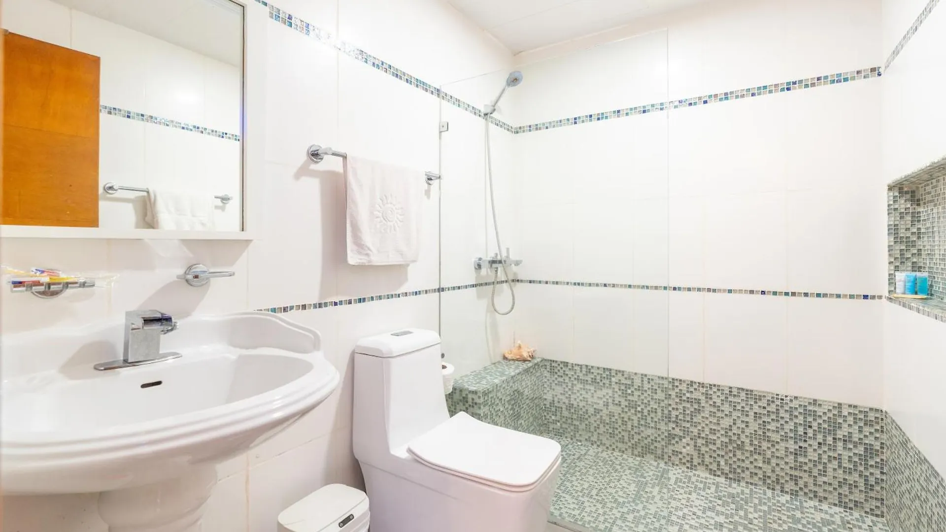 Luxe Beachfront Retreat With Pool, Gym & Private Beach Villa Del Mar 0*,