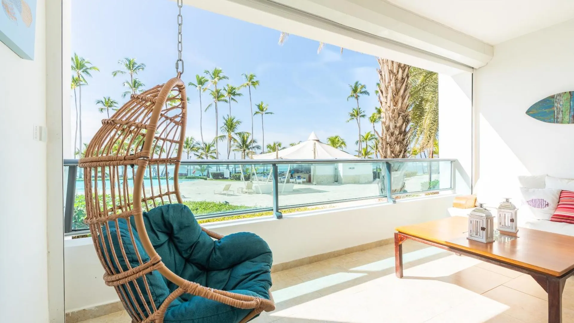 Luxe Beachfront Retreat With Pool, Gym & Private Beach Villa Del Mar Apartment